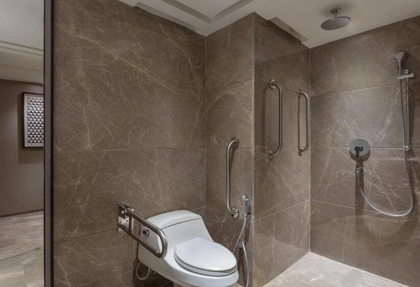 هتل Courtyard By Marriott Amritsar