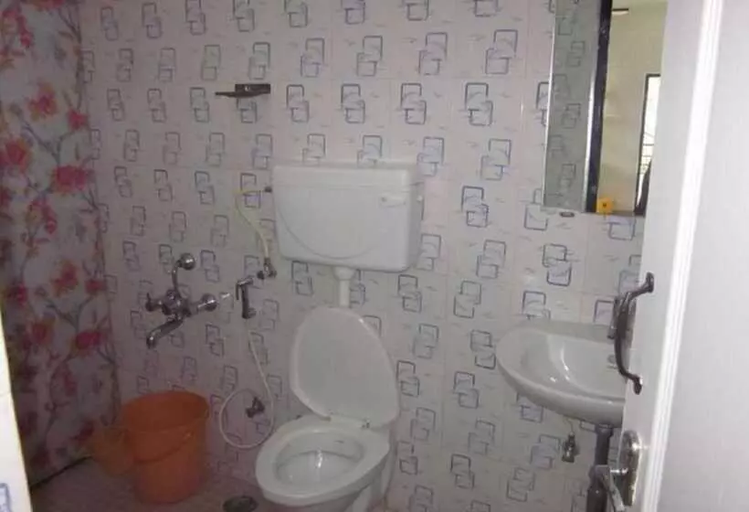 Hotelli Livgrand Clifton Inn Resort, Yercaud   Residenza