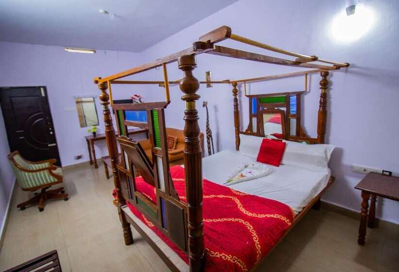 酒店 Livgrand Clifton Inn Resort, Yercaud   Residenza