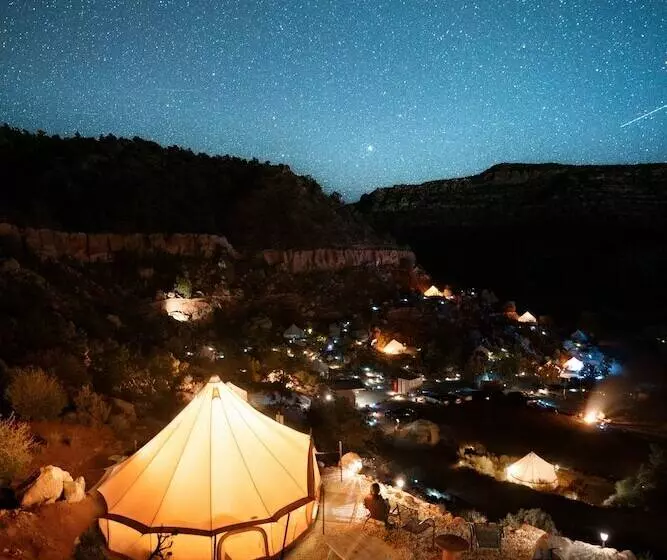 Hotelli Zion Glamping Adventures