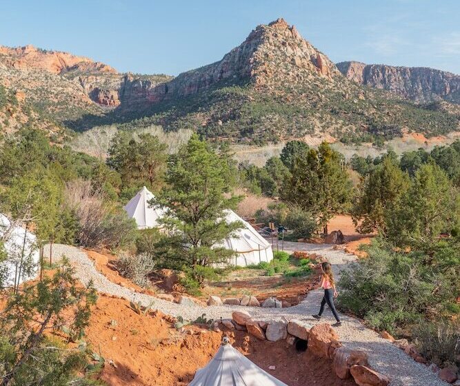 ホテル Zion Glamping Adventures