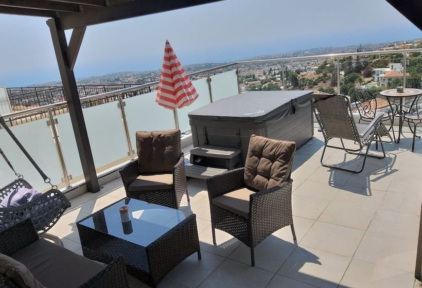 Panoramic Holidays   Deluxe 6