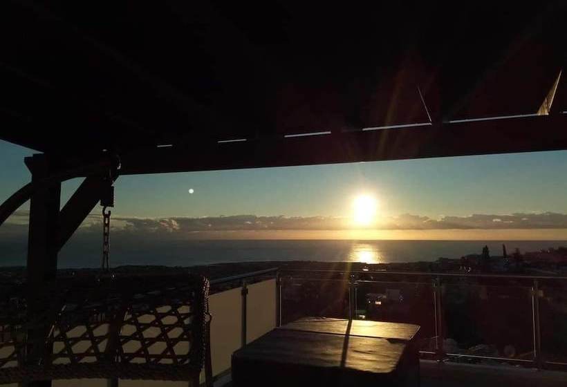 Panoramic Holidays   Deluxe 6