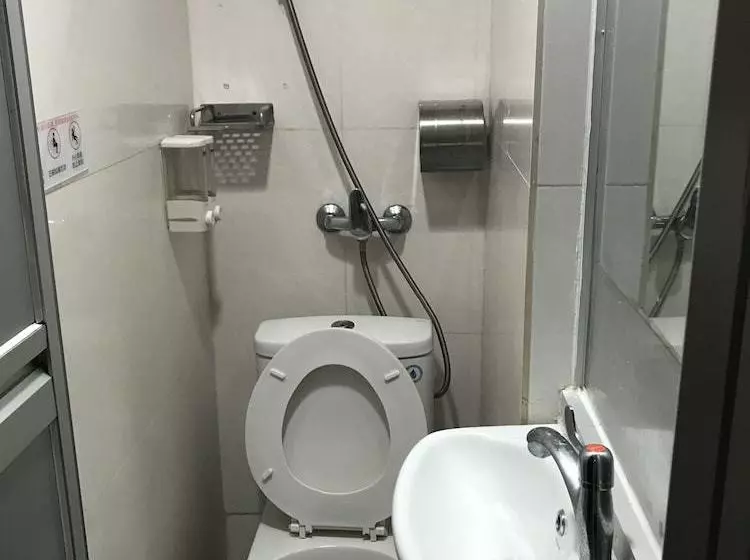 پانسیون Home Away Guest House