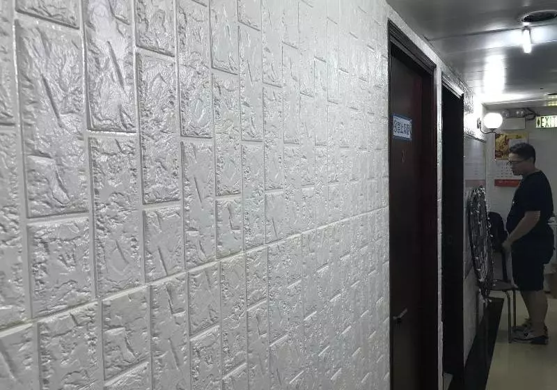 پانسیون Home Away Guest House