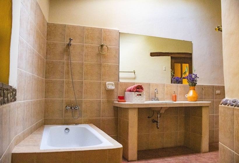 بنسيون Valley Walker Home