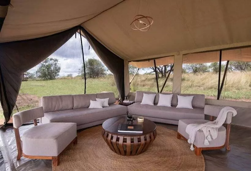 هتل Aurari Camp