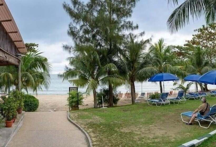 فندق Expat's Nook Beach Resort