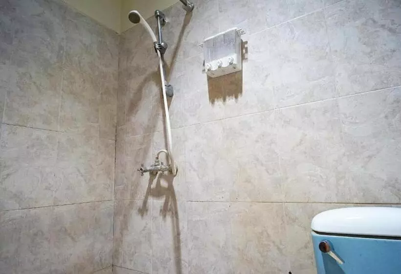 Hotelli Oyo 2015 Bandara  Balikpapan