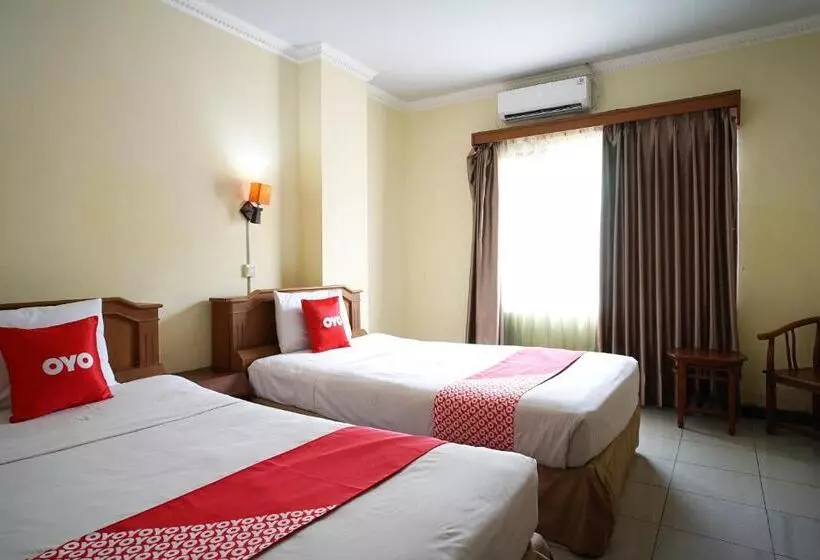 Hotelli Oyo 2015 Bandara  Balikpapan