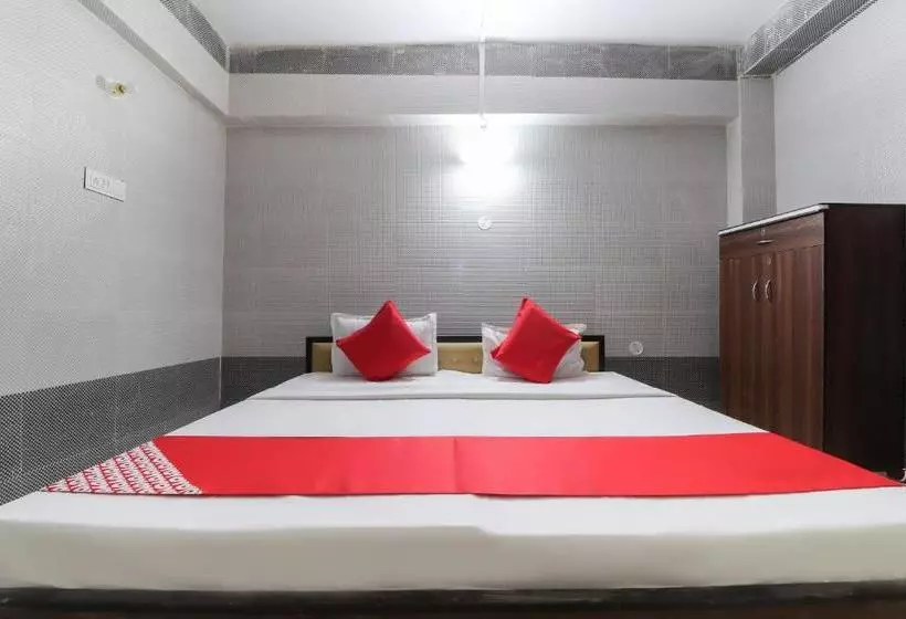 ホテル Oyo 44637 Upasana Guest House