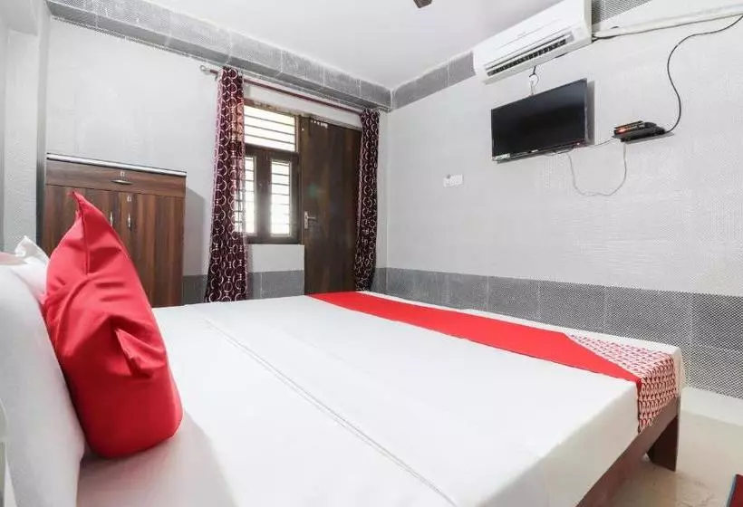ホテル Oyo 44637 Upasana Guest House
