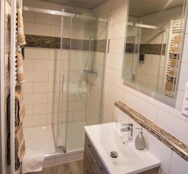 호텔 Villa Koppdas Gastehaus