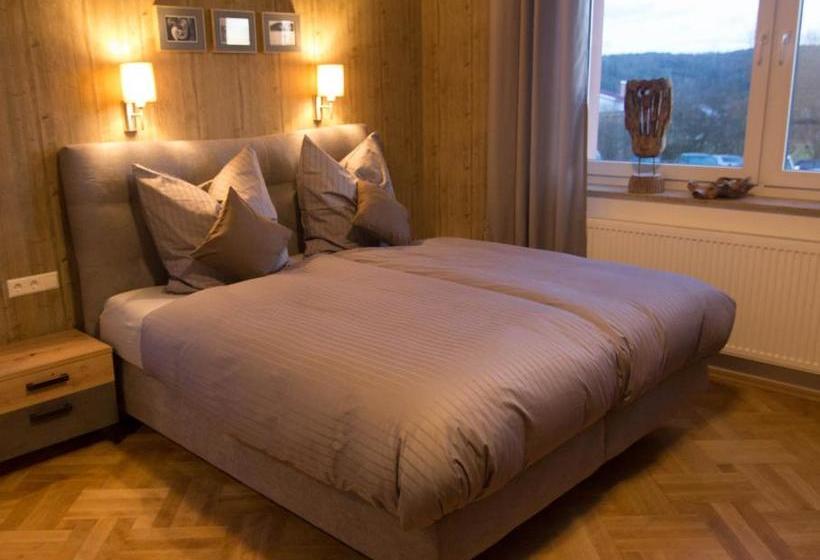 호텔 Villa Koppdas Gastehaus