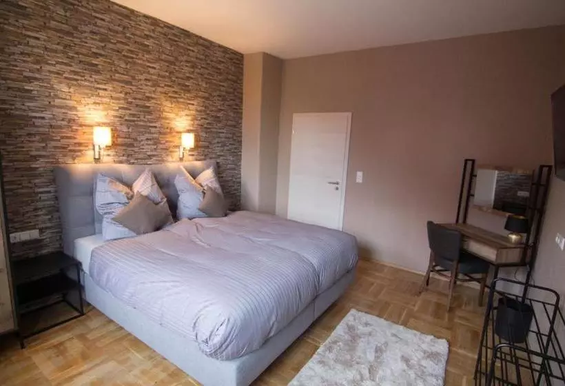 Hotelli Villa Koppdas Gastehaus