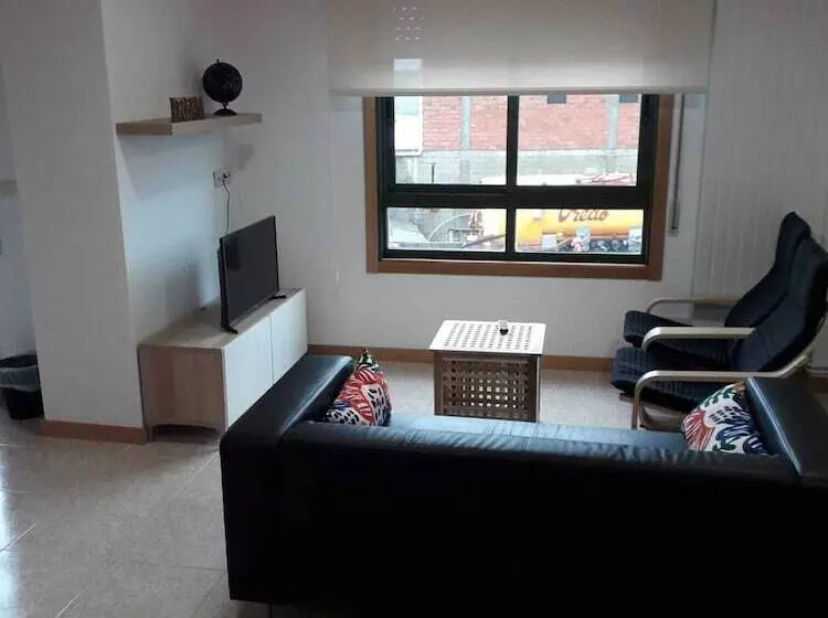 ペンション Hostal Y Albergue Carpinteiras