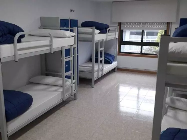 ペンション Hostal Y Albergue Carpinteiras