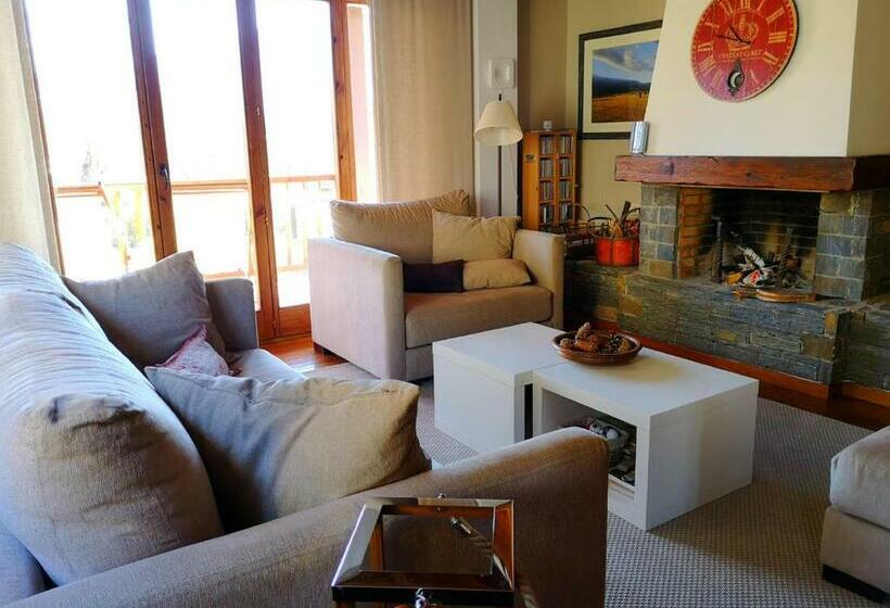 Bonito Dúplex Con Piscina En Sanavastre