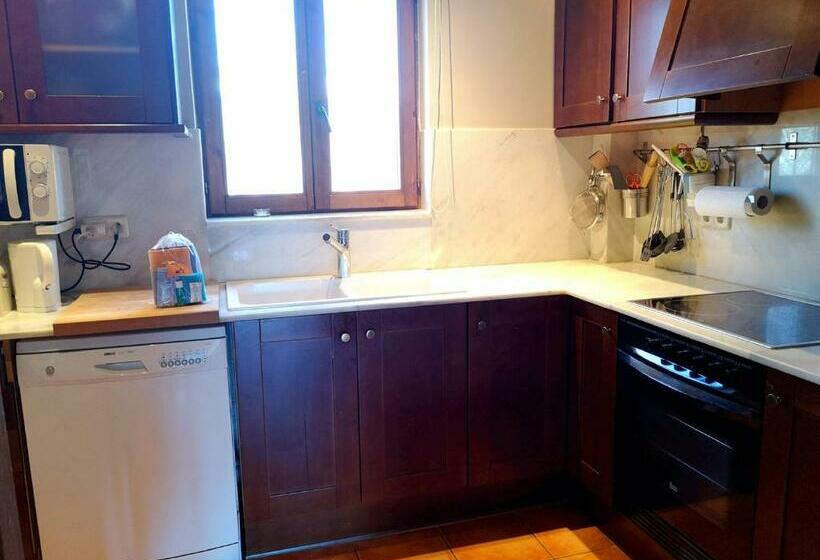 Bonito Dúplex Con Piscina En Sanavastre