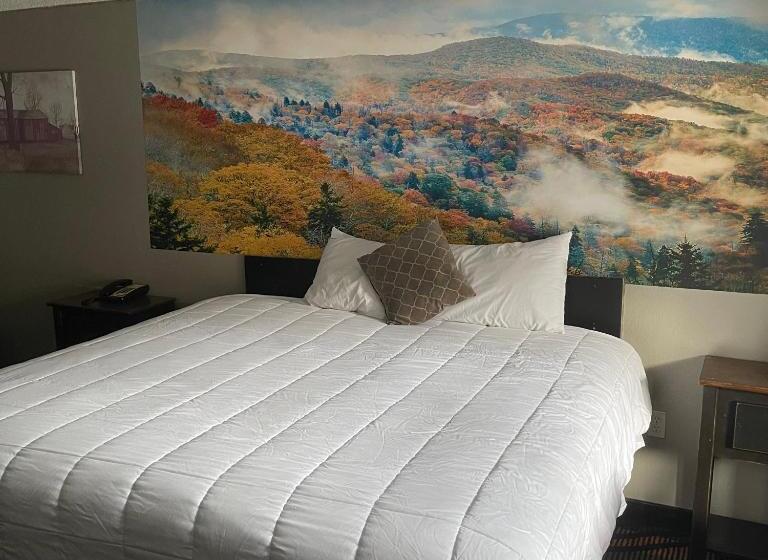 فندق Country Town N' Suites