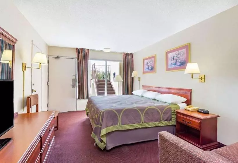 فندق Super 8 By Wyndham Ashland/richmond