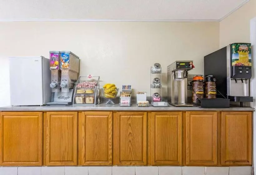 فندق Super 8 By Wyndham Ashland/richmond