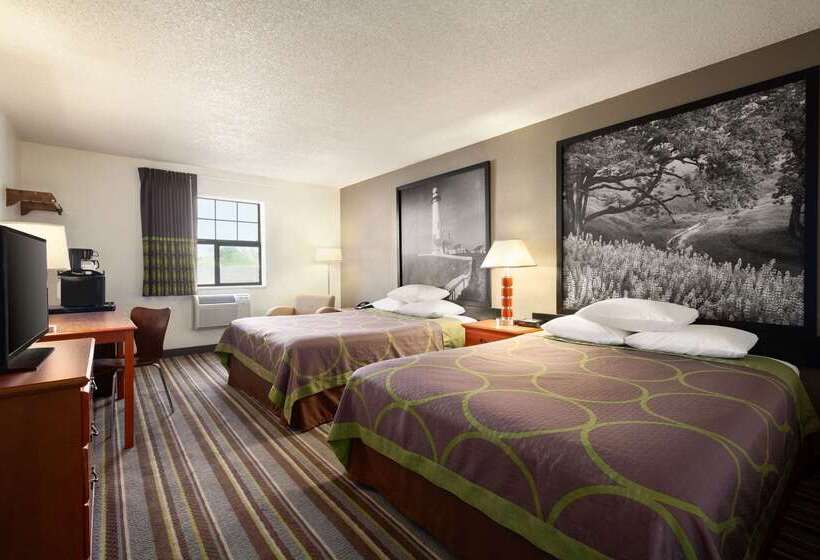 هتل Super 8 By Wyndham Colorado Springs/afa Area