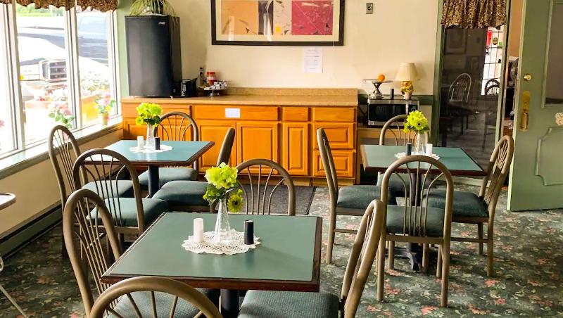 בית מלון כפרי Surrey Inn Ashland