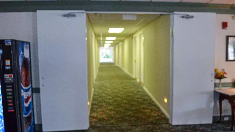 호텔 Surrey Inn Ashland