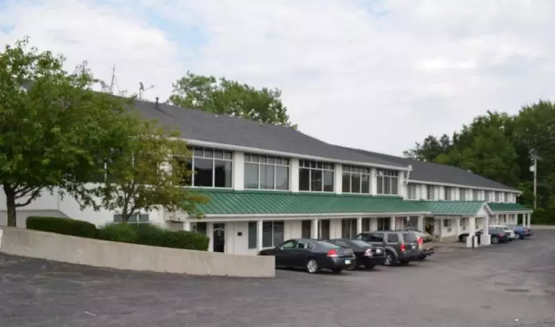 호텔 Surrey Inn Ashland