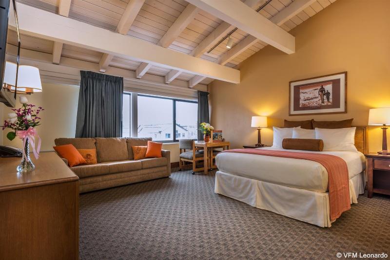 בית מלון כפרי Tamarack Lodge