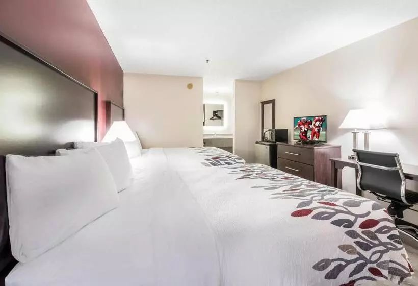 Мотель Red Roof Inn Cadiz