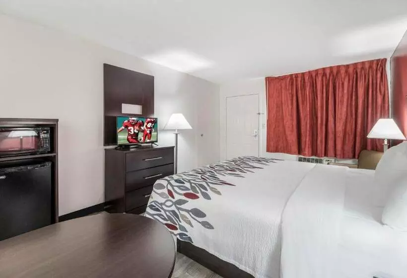 Мотель Red Roof Inn Cadiz