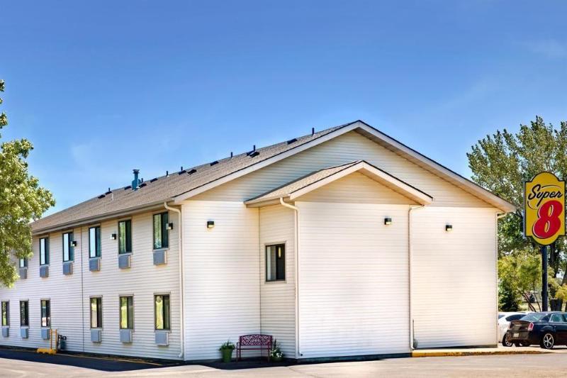 فندق على الطريق Super 8 Aberdeen North