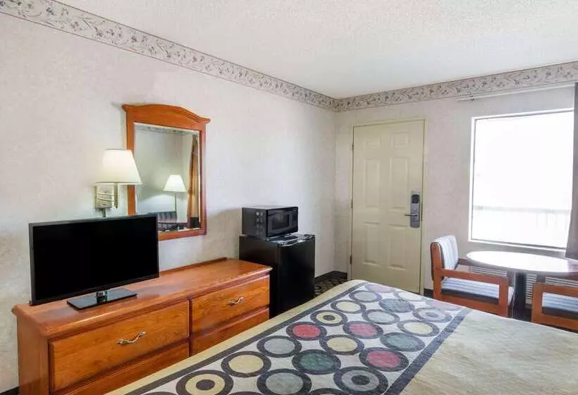 Motel Super 8 By Wyndham Ashburn