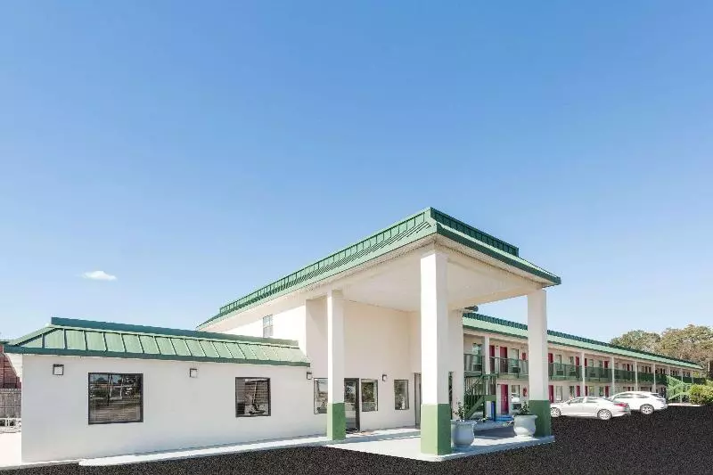 Motel Super 8 By Wyndham Ashburn