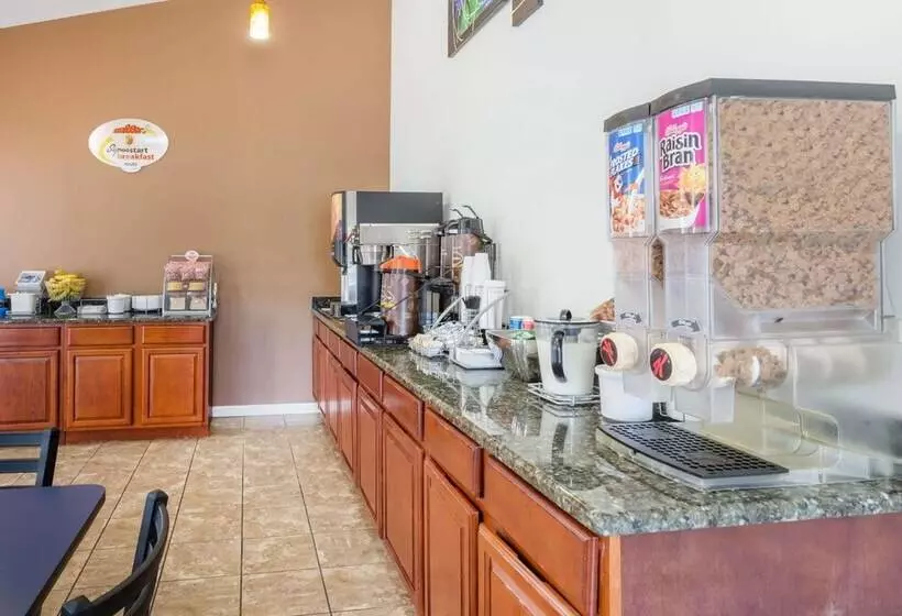 모텔 Super 8 By Wyndham Chattanooga Ooltewah