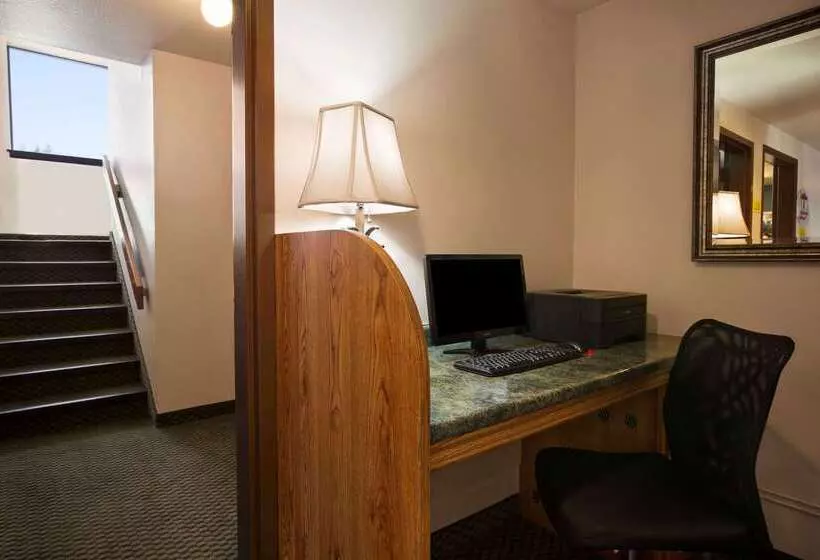 מוטל Super 8 By Wyndham Coeur D Alene