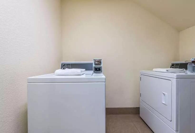 Мотель Super 8 By Wyndham Denton