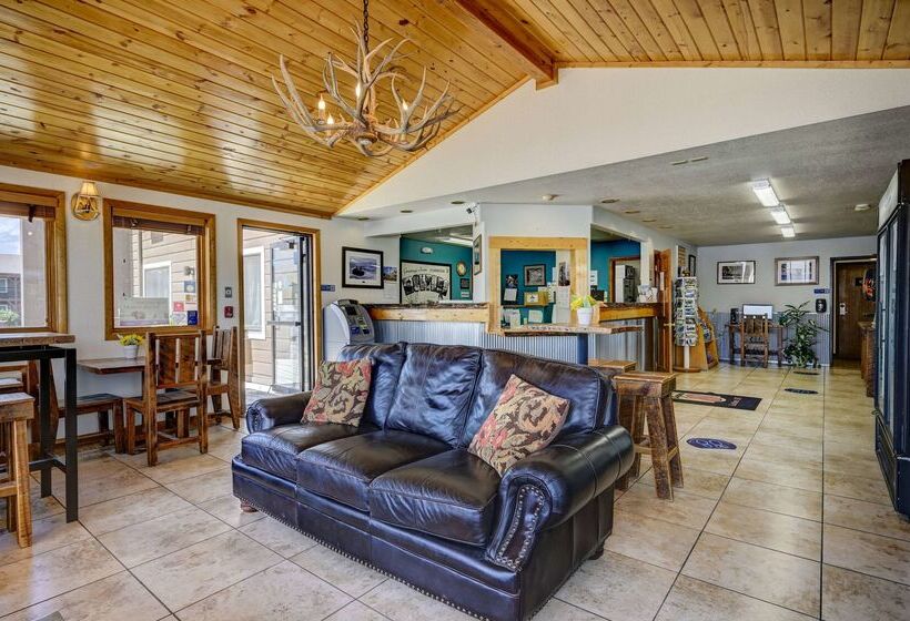 モーテル Super 8 By Wyndham Gardiner/yellowstone Park Area