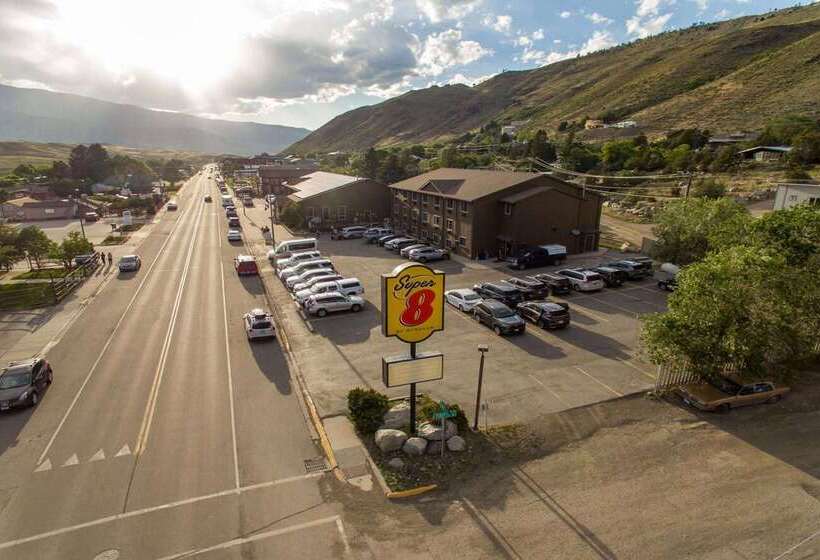 モーテル Super 8 By Wyndham Gardiner/yellowstone Park Area