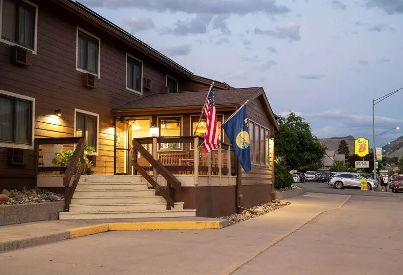 モーテル Super 8 By Wyndham Gardiner/yellowstone Park Area