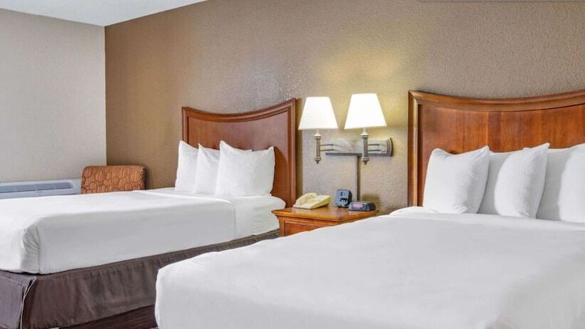 Motel Super 8 By Wyndham Grapevine/dfw Airport Northwest