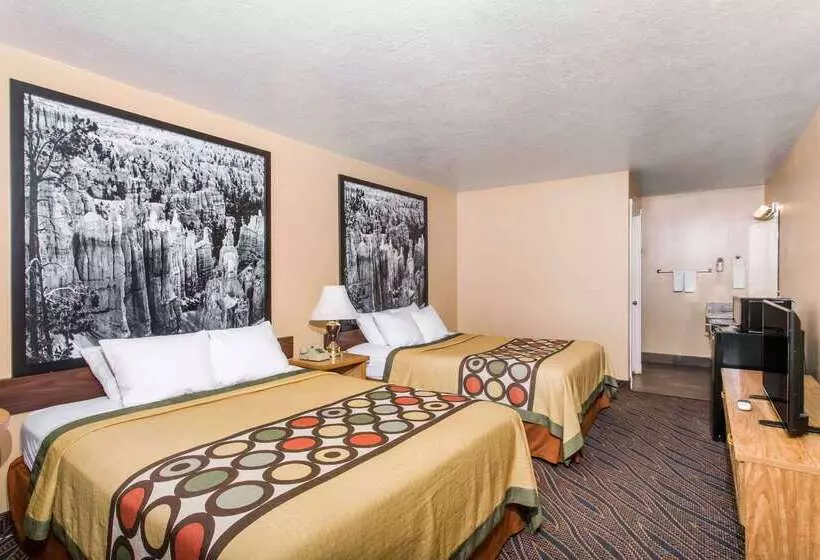 汽车旅馆 Super 8 By Wyndham Hurricane Zion National Park