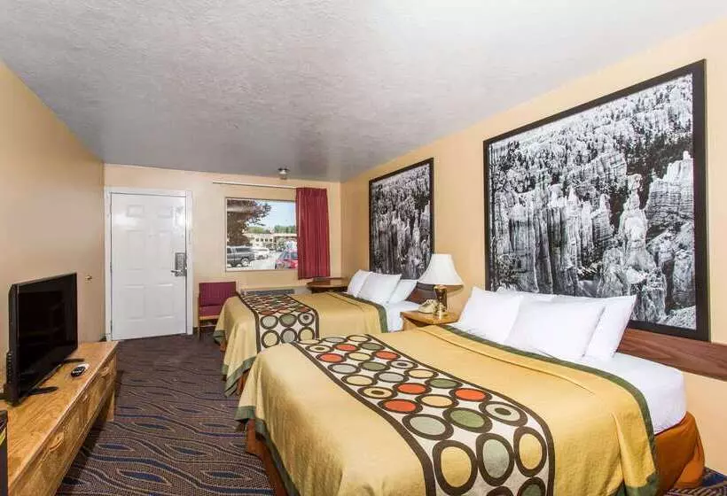 汽车旅馆 Super 8 By Wyndham Hurricane Zion National Park