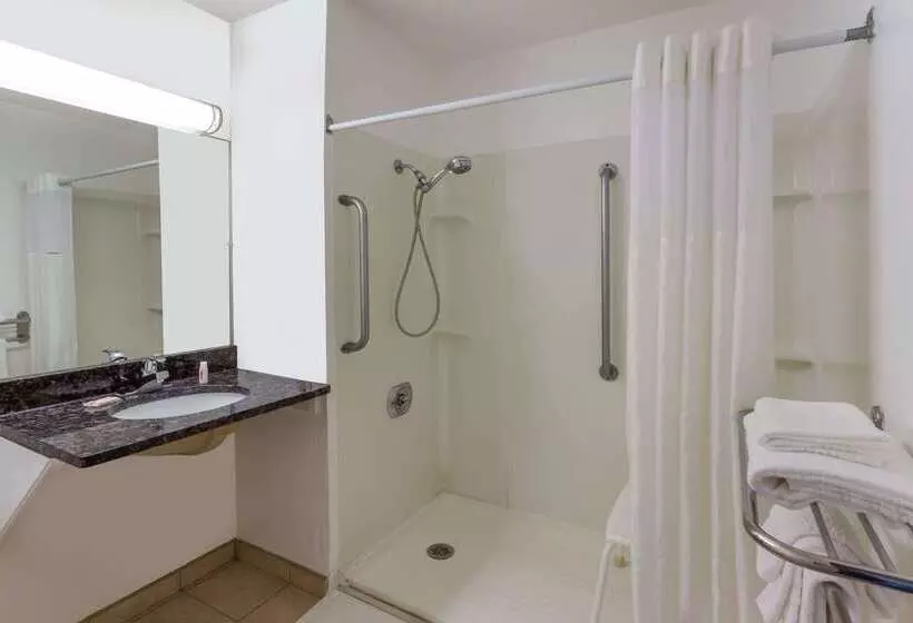 Мотель Super 8 By Wyndham Janesville