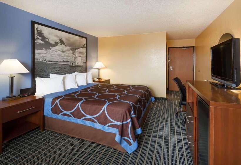 汽车旅馆  Super 8 By Wyndham Janesville