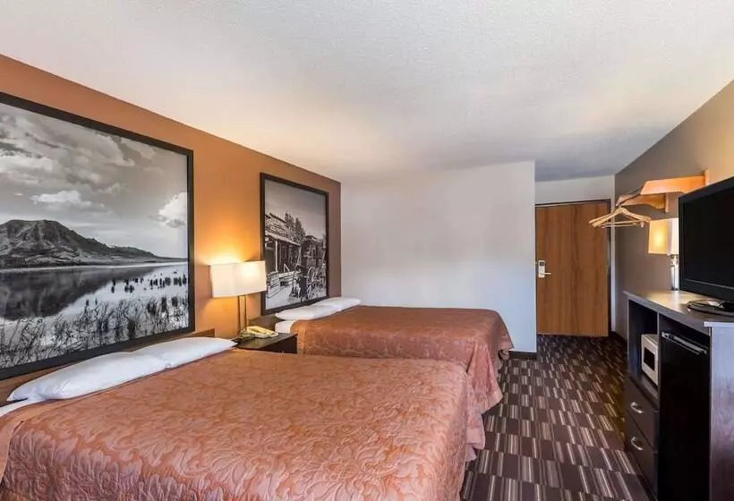 Motel Super 8 By Wyndham Madison