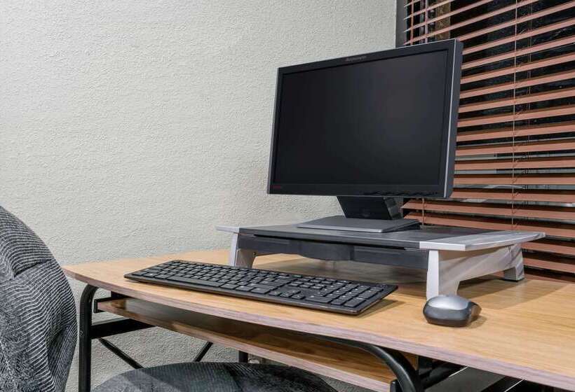 Motel Super 8 By Wyndham Mankato