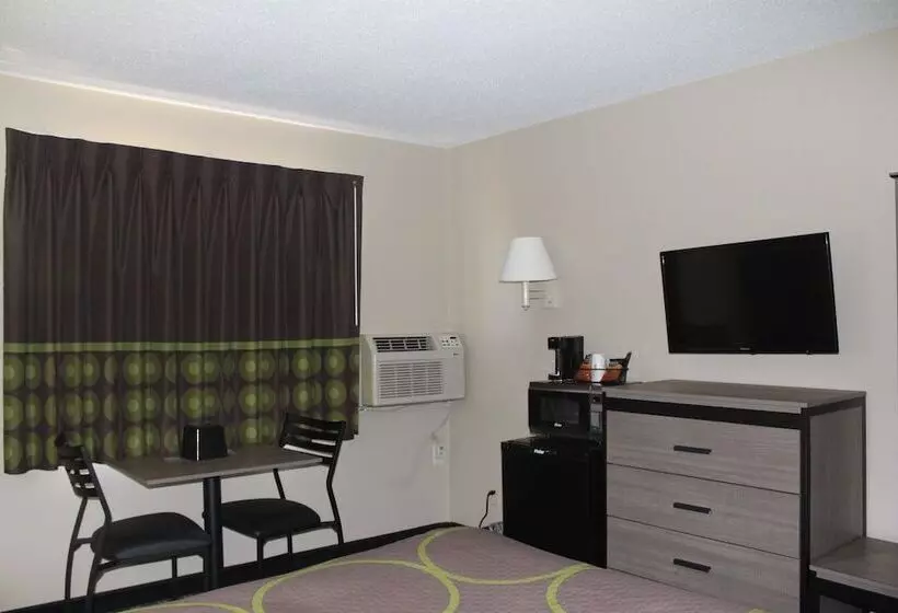 モーテル Super 8 By Wyndham Michigan City